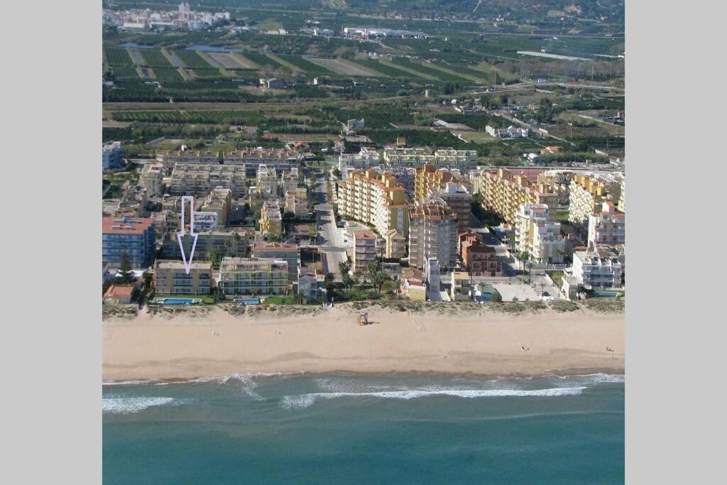 APARTAMENTO Nat EN PRIMER LINEA DE PLAYA Platja de Xeraco Exterior foto